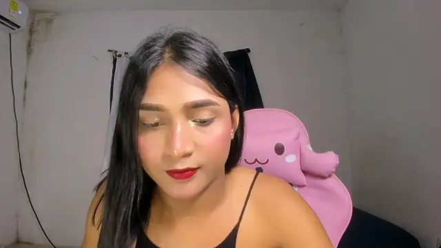 Miss noah18 online show from 09.21.25