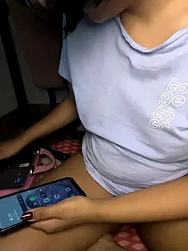 Ninabrunette18 online show from 11.13.25