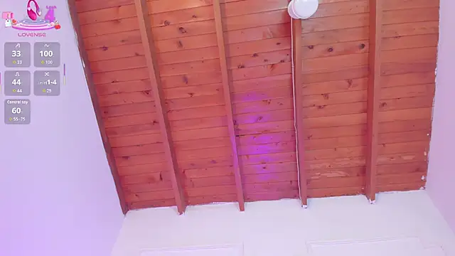 VenusEvans1 online show from 11.29.25