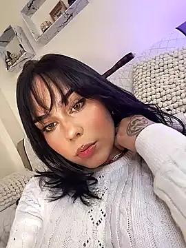  Doux Scarleth  online show from 01.19.25