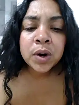 Snapshot of Brendabluee chatting on 02.21.25 Brendabluee online show from 02.21.25