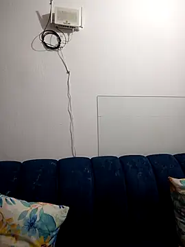 Brendabluee online show from 02.05.26