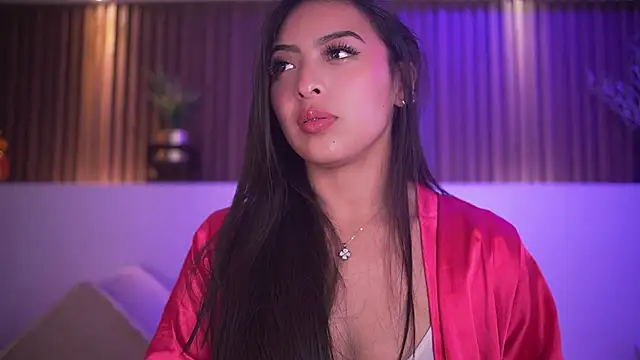 Camila dupont online show from 11.28.25