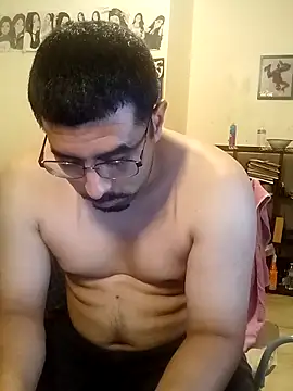 k1oudE online show from 11.10.25