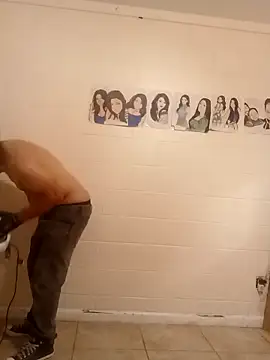 k1oudE online show from 02.12.26