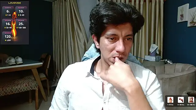 Snapshot of Noah-cock chatting on 07.21.26 Noah-cock online show from 07.21.26