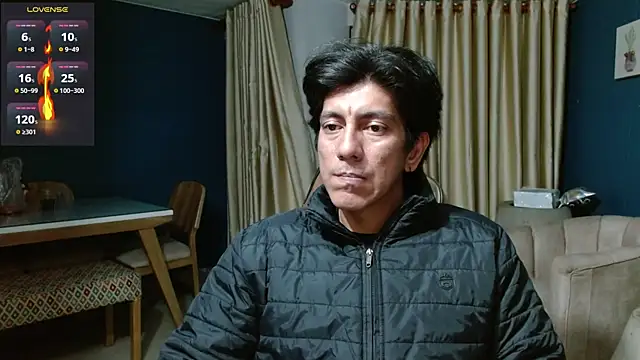 Snapshot of Noah-cock chatting on 08.01.26 Noah-cock online show from 08.01.26