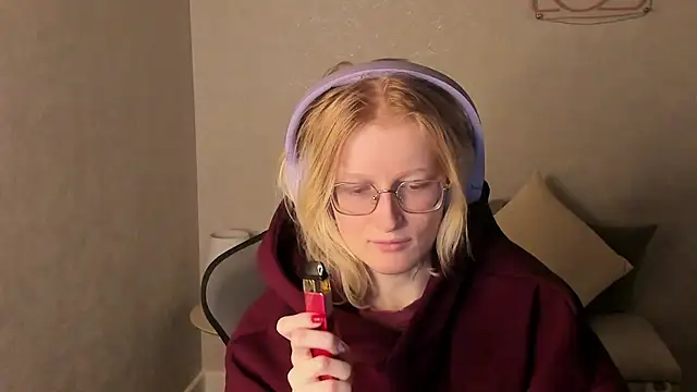 ElizabethHarpper online show from 11.25.25