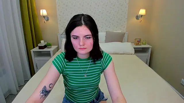 CharlotteMitchell online show from 02.05.25