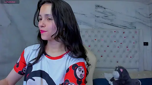 Snapshot of arissha_lee chatting on 06.14.26 arissha lee online show from 06.14.26