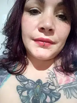 Miss Amelie online show from 01.31.25