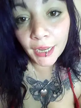 Miss Amelie online show from 02.22.25