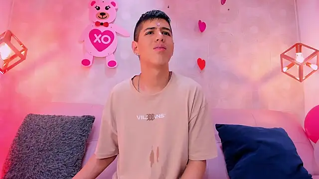 Angel Khouri online show from 02.21.25