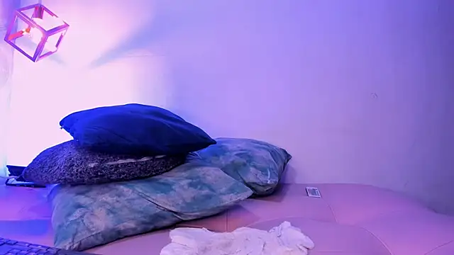 Angel Khouri online show from 03.17.25