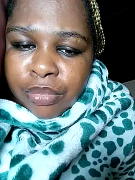 Snapshot of SexyLadyBoosxx chatting on 12.14.25 SexyLadyBoosxx online show from 12.14.25