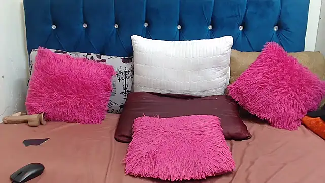 Snapshot of SexyLadyBoosxx chatting on 02.19.26 SexyLadyBoosxx online show from 02.19.26