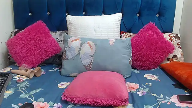 Snapshot of SexyLadyBoosxx chatting on 02.23.26 SexyLadyBoosxx online show from 02.23.26