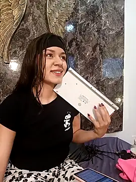 Danni shy online show from 02.23.25