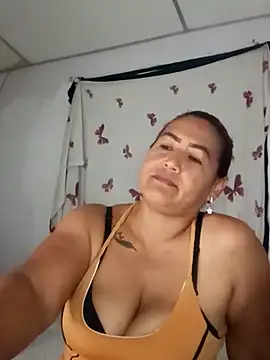 Snapshot of Abigail_BigTits chatting on 01.24.25 Abigail BigTits online show from 01.24.25