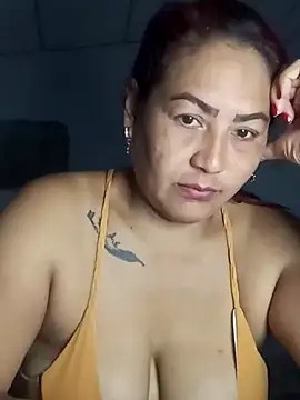 Snapshot of Abigail_BigTits chatting on 02.06.25 Abigail BigTits online show from 02.06.25