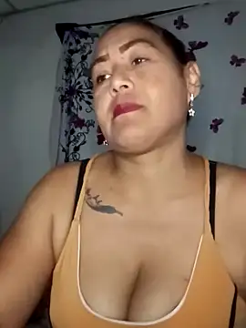 Snapshot of Abigail_BigTits chatting on 02.19.25 Abigail BigTits online show from 02.19.25