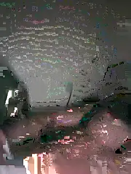 Snapshot of KlachDZ chatting on 12.30.24 KlachDZ online show from 12.30.24