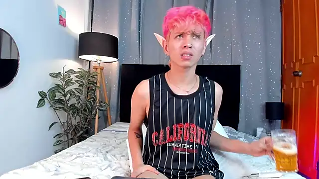 Snapshot of Brian-Ausslos chatting on 03.17.25 Brian-Ausslos online show from 03.17.25