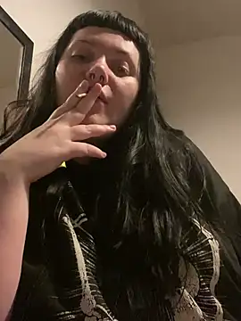 Snapshot of Gothicsiren chatting on 02.02.25 Gothicsiren online show from 02.02.25