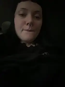 Snapshot of Gothicsiren chatting on 03.19.25 Gothicsiren online show from 03.19.25