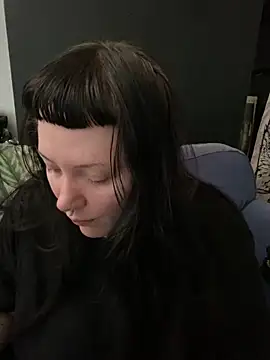 Snapshot of Gothicsiren chatting on 09.17.25 Gothicsiren online show from 09.17.25