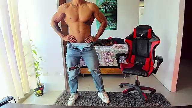 Adam Valenciia online show from 09.22.25