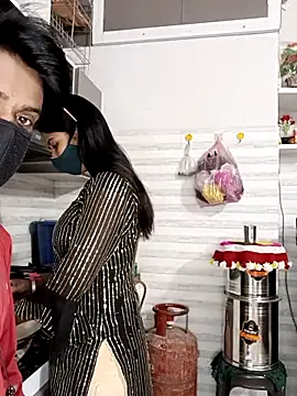 Snapshot of Best-Couple chatting on 03.19.25 Best-Couple online show from 03.19.25