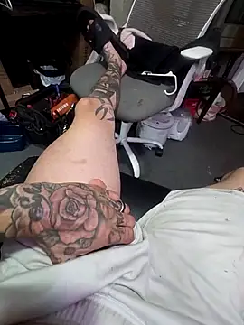 Snapshot of JamesMichael88 chatting on 04.16.26 JamesMichael88 online show from 04.16.26