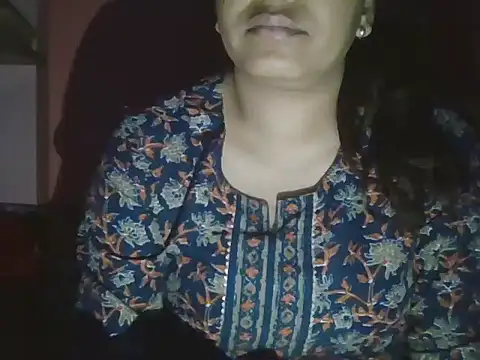 Hot-shanvi online show from 03.11.26