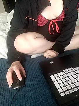 Snapshot of AnnalSV91 chatting on 10.02.25 AnnalSV91 online show from 10.02.25