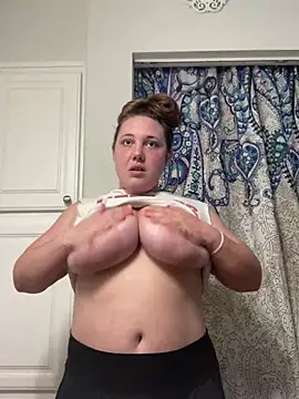 Snapshot of bjayburn chatting on 12.31.24 bjayburn online show from 12.31.24