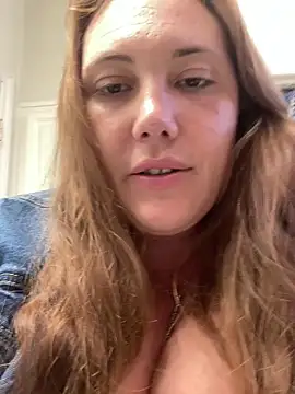 Snapshot of bjayburn chatting on 01.02.25 bjayburn online show from 01.02.25