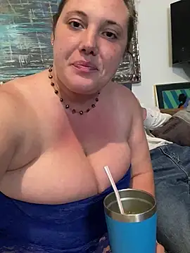 Snapshot of bjayburn chatting on 01.05.25 bjayburn online show from 01.05.25