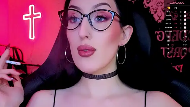 Miss Alice   online show from 03.12.26