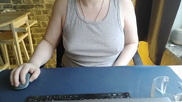 Sweet Phoenix online show from 02.07.26