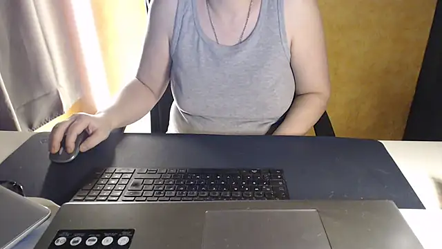 Sweet Phoenix online show from 02.20.26