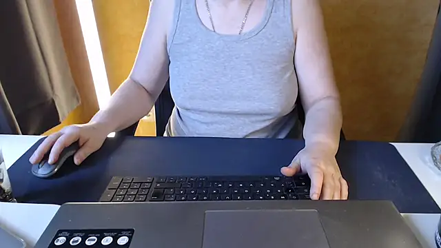 Sweet Phoenix online show from 02.21.26