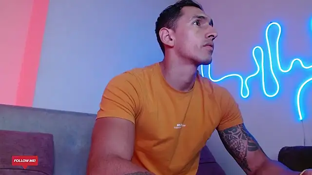 Joylopez fit online show from 02.20.25