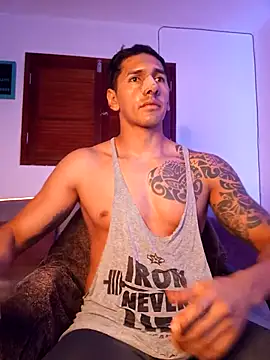 Snapshot of Joylopez_fit chatting on 02.14.26 Joylopez fit online show from 02.14.26