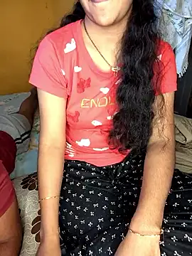 lovelygirl4567 online show from 10.11.25