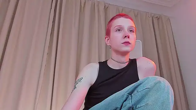 Snapshot of Iris_Pastels chatting on 02.24.25 Iris Pastels online show from 02.24.25