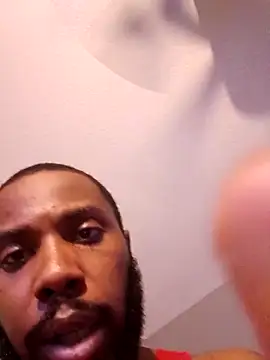 Snapshot of Caliclysm chatting on 11.23.25 Caliclysm online show from 11.23.25