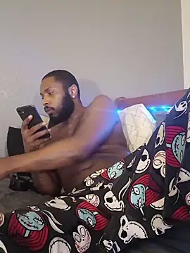 Snapshot of Caliclysm chatting on 11.26.25 Caliclysm online show from 11.26.25