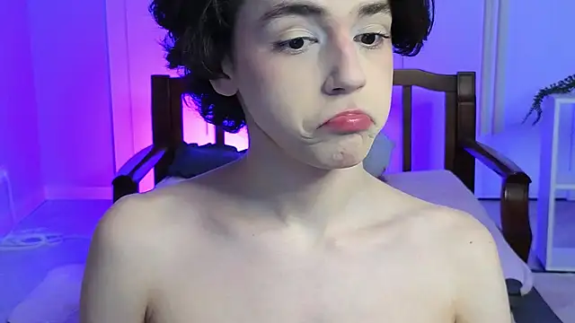 b0y fantasy online show from 01.04.25