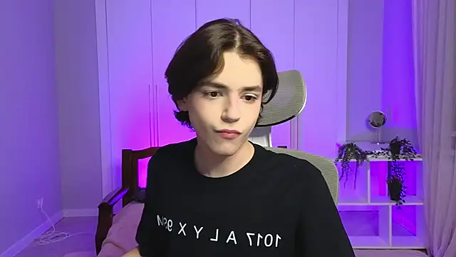 b0y fantasy online show from 01.05.25